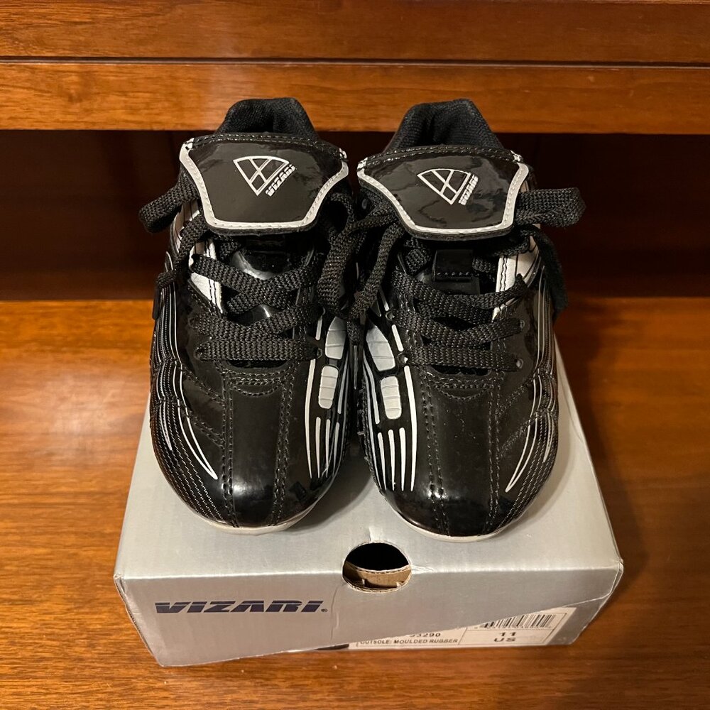 New Vizari Striker FG Soccer Shoes Cleats Boys / Kids Size 11 Black/Silver